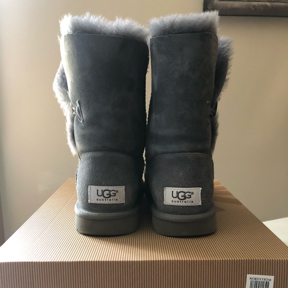 UGG Bailey Button Boot - Picture 2 of 2